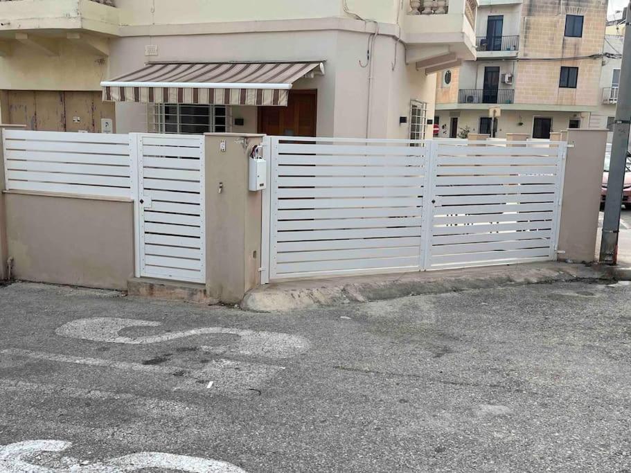 Entire Private House With Large Yard